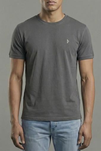 Casual-Fit T-Shirt