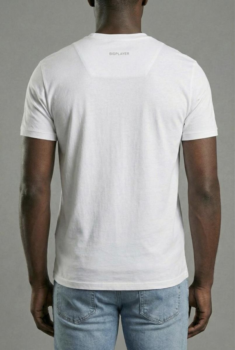 Casual-Fit T-Shirt